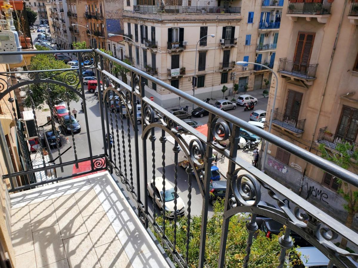 Casa Teatro Massimo Apartment Palermo Luaran gambar